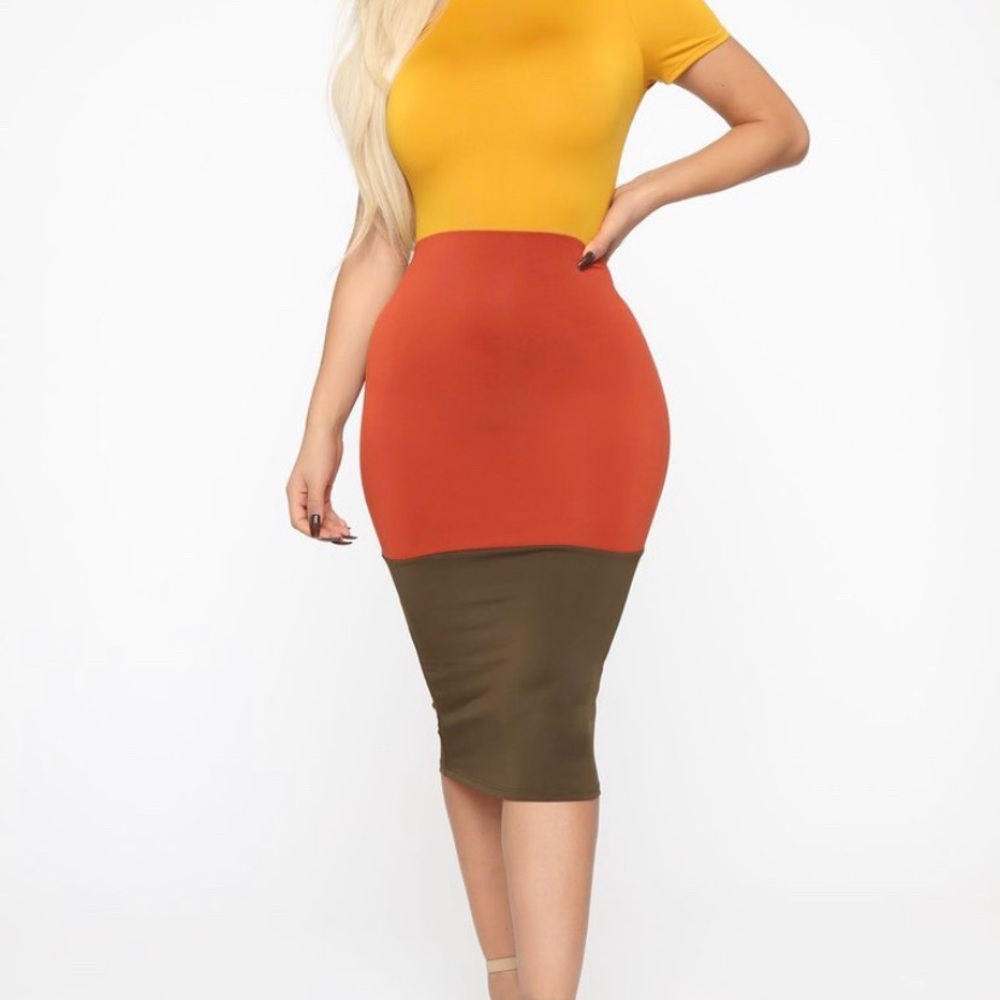Color block midi body con dress NWT